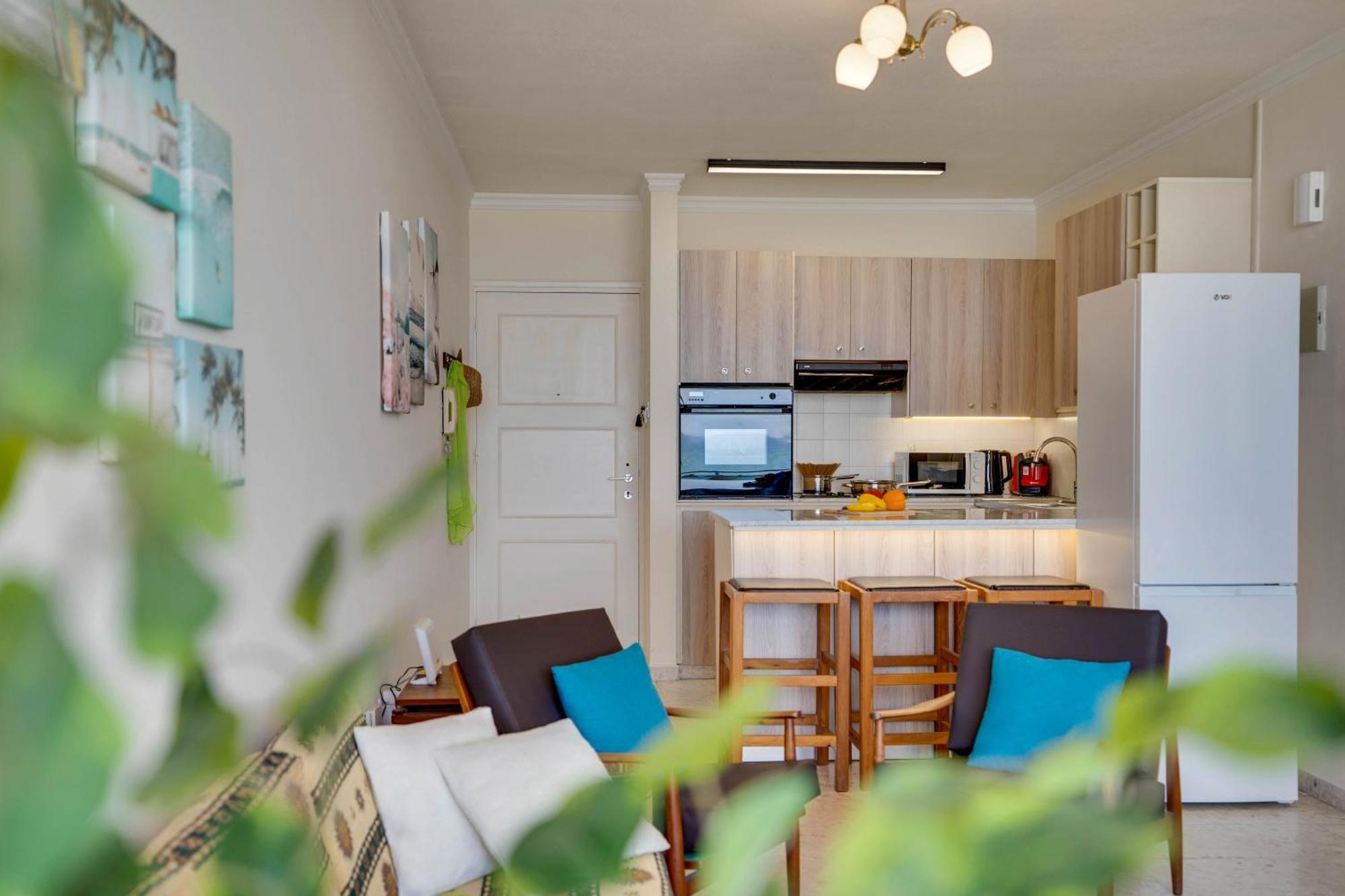 Makenzy Sandy Beachfront Paradise Larnaca Dış mekan fotoğraf